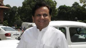 The Congress needs at least 47 of its 57 MLAs to re-elect its lone candidate from Gujarat, Ahmed Patel.(Sonu Mehta/HT Photo) The Congress needs at least 47 of its 57 MLAs to re-elect its lone candidate from Gujarat, Ahmed Patel.(Sonu Mehta/HT Photo)