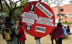 The JNUTA alleged this difference is mainly because the administration is arbitrarily making up rules and misinterpreting the UGC gazette notification of 2016. The UGC notification had created unrest among the students and faculty, as it had allegedly led to an over 80% cut in research seats at the university.(Vipin Kumar/HT PHOTO) The JNUTA alleged this difference is mainly because the administration is arbitrarily making up rules and misinterpreting the UGC gazette notification of 2016. The UGC notification had created unrest among the students and faculty, as it had allegedly led to an over 80% cut in research seats at the university.(Vipin Kumar/HT PHOTO)