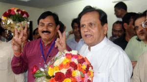 Congress leader Ahmed Patel’s dramatic victory in the Rajya Sabha elections in Gujarat has galvanised the party to organise a conclave of Opposition leaders in New Delhi to work out a plan for the 2019 general elections.(HT PHOTO)