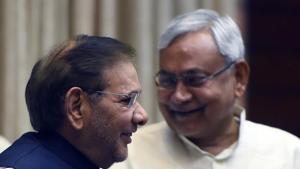Bihar chief minister Nitish Kumar and JD(Ul) leader Sharad Yadav during happier times.(Hindustan Times) Bihar chief minister Nitish Kumar and JD(Ul) leader Sharad Yadav during happier times.(Hindustan Times)