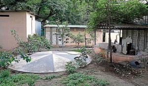 The waste-to-biogas plant at Peshwe Park near Sarasbaug is among the five defunct installations in the city. A total of 25 such plants were erected by PMC and are running below capacity.(Rahul Raut/HT Photo) The waste-to-biogas plant at Peshwe Park near Sarasbaug is among the five defunct installations in the city. A total of 25 such plants were erected by PMC and are running below capacity.(Rahul Raut/HT Photo)