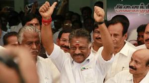Former Tamil Nadu chief minister O Panneerselvam at his residence.(HT File Photo) Former Tamil Nadu chief minister O Panneerselvam at his residence.(HT File Photo)