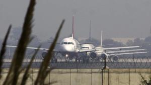 A Spicejet ticket between Chandigarh and Delhi, scheduled for 8:25 pm, cost Rs 7,992 while a Jet Airways ticket cost Rs 6,112. Vistara and Indigo tickets cost Rs 4,719 and Rs 4,729 respectively.(Representative image) A Spicejet ticket between Chandigarh and Delhi, scheduled for 8:25 pm, cost Rs 7,992 while a Jet Airways ticket cost Rs 6,112. Vistara and Indigo tickets cost Rs 4,719 and Rs 4,729 respectively.(Representative image)