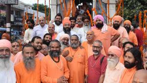 Sadhus observe 523rd birth anniversary of Shri Chand Bhagwan in Haridwar.(RAMESHWAR GAUR/HT) Sadhus observe 523rd birth anniversary of Shri Chand Bhagwan in Haridwar.(RAMESHWAR GAUR/HT)