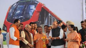 Union Home Minister Rajnath Singh, Chief Minister of UP Yogi Adityanath and UP Governor Ram Naik at the inauguration of the Lucknow Metro Rail service on Tuesday.(HT PHOTO) Union Home Minister Rajnath Singh, Chief Minister of UP Yogi Adityanath and UP Governor Ram Naik at the inauguration of the Lucknow Metro Rail service on Tuesday.(HT PHOTO)