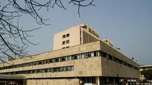 Indian Institute of Technology Delhi slid down the ranks to 501–600 in the latest Times Higher Education rankings from last year’s 401-500 band.(Hindustan Times Media) Indian Institute of Technology Delhi slid down the ranks to 501–600 in the latest Times Higher Education rankings from last year’s 401-500 band.(Hindustan Times Media)