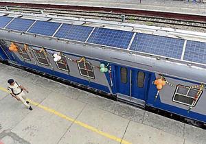 The first solar train was flagged off by then rail minister Suresh Prabhu at Safdarjung Railway station. Now, the railways has sought security for the solar panels.(Arvind Yadav/HT Photo) The first solar train was flagged off by then rail minister Suresh Prabhu at Safdarjung Railway station. Now, the railways has sought security for the solar panels.(Arvind Yadav/HT Photo)