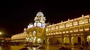 A section of Golden Temple complex already has the new LED lights operational.(Sameer Sehgal/HT) A section of Golden Temple complex already has the new LED lights operational.(Sameer Sehgal/HT)