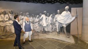 This handout photograph released by the Press Information Bureau shows Prime Minister Narendra Modi with his Japanese counterpart Shinzo Abe at the Dandi Kutir museum in Gandhinagar on Thursday.(AFP) This handout photograph released by the Press Information Bureau shows Prime Minister Narendra Modi with his Japanese counterpart Shinzo Abe at the Dandi Kutir museum in Gandhinagar on Thursday.(AFP)