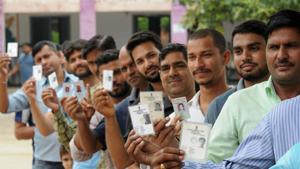 Of the total 35 wards, independent candidates won 21 seats while one went to Indian National Lok Dal (INLD).(Parveen Kumar/HT Photo) Of the total 35 wards, independent candidates won 21 seats while one went to Indian National Lok Dal (INLD).(Parveen Kumar/HT Photo)