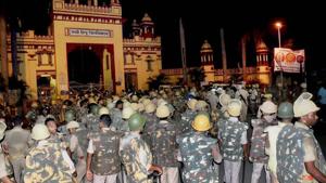 Police personnel deployed at Banaras Hindu University where students were holding a protest in Varanasi on Saturday night.(PTI File Photo) Police personnel deployed at Banaras Hindu University where students were holding a protest in Varanasi on Saturday night.(PTI File Photo)