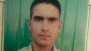 Ramzan Parray had returned home for Eid earlier this month.(ANI Photo) Ramzan Parray had returned home for Eid earlier this month.(ANI Photo)