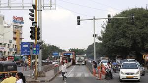 The civic body has already completed 17-km of the BRTS network on Hadapsar-Swargate-Katraj road.(HT REPRESENTATIVE PHOTO) The civic body has already completed 17-km of the BRTS network on Hadapsar-Swargate-Katraj road.(HT REPRESENTATIVE PHOTO)