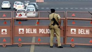 A Delhi Police official accused of molestation has been let off.(HT file photo / Representational) A Delhi Police official accused of molestation has been let off.(HT file photo / Representational)