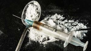 The accused in the case, Gobind Gupta, a drug trader was released, only to be rearrested, after HT reported that the two officers were under the scanner for releasing Gupta.(Representative image) The accused in the case, Gobind Gupta, a drug trader was released, only to be rearrested, after HT reported that the two officers were under the scanner for releasing Gupta.(Representative image)