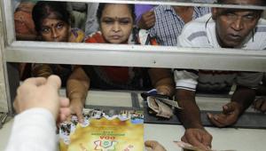 Eight banks were roped in by the DDA to collect forms for its new housing scheme.(HT FILE) Eight banks were roped in by the DDA to collect forms for its new housing scheme.(HT FILE)