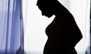 Pregnant women are given supplementary nutrition, also called take home ration, under the integrated child development services (ICDS) programme at aganwadi centres once a week.(Getty Images/iStockphoto) Pregnant women are given supplementary nutrition, also called take home ration, under the integrated child development services (ICDS) programme at aganwadi centres once a week.(Getty Images/iStockphoto)
