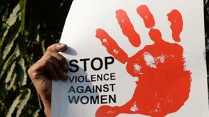 The victim alleged that the police didn’t name in the FIR all the people whom she had made accused in the initial complaint.(Agency Photo) The victim alleged that the police didn’t name in the FIR all the people whom she had made accused in the initial complaint.(Agency Photo)