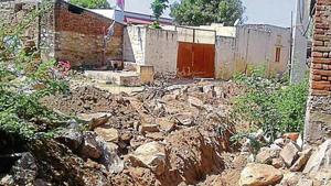 Partially blocked entrance to the house of Kaluram Meghwal, the brother of the bride, in Pali.(HT Photo) Partially blocked entrance to the house of Kaluram Meghwal, the brother of the bride, in Pali.(HT Photo)