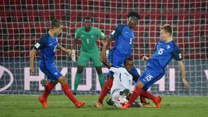 France thrashed Honduras 5-1 in a Group E match of the FIFA U-17 World Cup on Saturday.(PTI) France thrashed Honduras 5-1 in a Group E match of the FIFA U-17 World Cup on Saturday.(PTI)