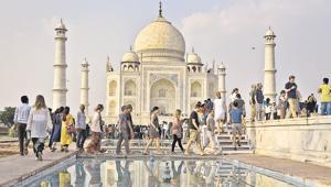 Tourists at the Taj Mahal, a UNESCO world heritage site. One of the most popular tourist draws in the country, India is often identified as the ‘land of the Taj’.(Burhaan Kinu/HT PHOTO) Tourists at the Taj Mahal, a UNESCO world heritage site. One of the most popular tourist draws in the country, India is often identified as the ‘land of the Taj’.(Burhaan Kinu/HT PHOTO)