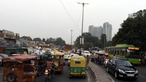 The area has grown into one of the largest commercials hubs in the recent past with thousands of buyers coming to wholesale markets — GB Road, Chawari Bazaar, Lal Quan, Khari Baoli, Chandni Chowk, and Jama Masjid — situated in its vicinity. Among several government and private offices on Asaf Ali Road, Shyama Prasad Mukherjee Civic Centre, Mahanagar Telephone Nigam Limited complex and Zakir Husain Delhi College at Jawaharlal Nehru Marg are big institutions.(Sonu Mehta/HT Photo) The area has grown into one of the largest commercials hubs in the recent past with thousands of buyers coming to wholesale markets — GB Road, Chawari Bazaar, Lal Quan, Khari Baoli, Chandni Chowk, and Jama Masjid — situated in its vicinity. Among several government and private offices on Asaf Ali Road, Shyama Prasad Mukherjee Civic Centre, Mahanagar Telephone Nigam Limited complex and Zakir Husain Delhi College at Jawaharlal Nehru Marg are big institutions.(Sonu Mehta/HT Photo)