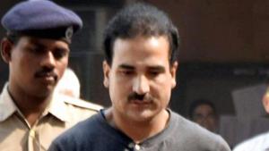 Syed Salahuddin’s son Syed Shahid Yousuf, who was arrested by the NIA, being produced at the Patiala House Court in New Delhi on Wednesday.(PTI photo) Syed Salahuddin’s son Syed Shahid Yousuf, who was arrested by the NIA, being produced at the Patiala House Court in New Delhi on Wednesday.(PTI photo)