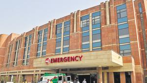Fortis Hospital, situated in Mohali Sector 62, is a premier facility offering expertise in 40 major specialties.(HT Photo) Fortis Hospital, situated in Mohali Sector 62, is a premier facility offering expertise in 40 major specialties.(HT Photo)