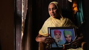 Sheela Kaur, who had testified against Congress leader Sajjan Kumar, at her home in New Delhi’s Tilak Vihar on Wednesday.(Sanchit Khanna/ HT Photo) Sheela Kaur, who had testified against Congress leader Sajjan Kumar, at her home in New Delhi’s Tilak Vihar on Wednesday.(Sanchit Khanna/ HT Photo)