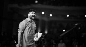 Singer Sid Sriram has lent his voice for AR Rahman’s songs Endhira Logathu and Rajaali to be featured in Rajinikanth starrer 2.0. Singer Sid Sriram has lent his voice for AR Rahman’s songs Endhira Logathu and Rajaali to be featured in Rajinikanth starrer 2.0.