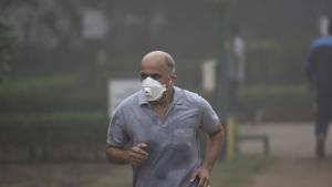 According to the Central Pollution Control Board, individual stations in Delhi and the National Capital Region recorded Air Quality Index (AQI) as high as 446 at 9.30am. Out of 19 monitoring stations in NCR, 12 recorded severe air quality.(Sanchit Khanna/HT photo) According to the Central Pollution Control Board, individual stations in Delhi and the National Capital Region recorded Air Quality Index (AQI) as high as 446 at 9.30am. Out of 19 monitoring stations in NCR, 12 recorded severe air quality.(Sanchit Khanna/HT photo)