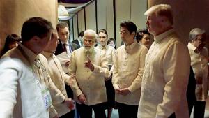 Prime Minister Narendra Modi with US President Donald Trump, Japanese PM Shinzo Abe and other world leaders at an ASEAN Summit dinner in Manila on Sunday.(PTI) Prime Minister Narendra Modi with US President Donald Trump, Japanese PM Shinzo Abe and other world leaders at an ASEAN Summit dinner in Manila on Sunday.(PTI)