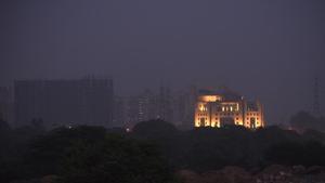 Other GRAP measures like ban on diesel generators, hot mix plants, stone crushers and brick kilns, however, continue to remain in place.(Sanjeev Verma/HT PHOTO) Other GRAP measures like ban on diesel generators, hot mix plants, stone crushers and brick kilns, however, continue to remain in place.(Sanjeev Verma/HT PHOTO)