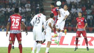NorthEast United FC could only manage a goalless draw against Jamshedpur FC in their opening Indian Super League game.(ISL / SPORTZPICS) NorthEast United FC could only manage a goalless draw against Jamshedpur FC in their opening Indian Super League game.(ISL / SPORTZPICS)