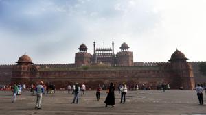 Monuments such as Jama Masjid, Lal Quila, Humayun’s Tomb, Safdarjung Tomb, Lotus Temple and Fatehpuri Mosque will be lit up as part of the preparations.(Sonu Mehta/HT PHOTO) Monuments such as Jama Masjid, Lal Quila, Humayun’s Tomb, Safdarjung Tomb, Lotus Temple and Fatehpuri Mosque will be lit up as part of the preparations.(Sonu Mehta/HT PHOTO)