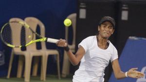 Rutuja Bhosale returns to Israel’s Deniz Khazaniuk in the ffirst round of the Mumbai Open WTA tennis tournament on Tuesday.(PTI) Rutuja Bhosale returns to Israel’s Deniz Khazaniuk in the ffirst round of the Mumbai Open WTA tennis tournament on Tuesday.(PTI)