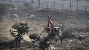 Over 10,000 trees have been axed from a 52-acre plot in Faridabad’s Sarai Khajwa village for a group housing project.(HT File Photo) Over 10,000 trees have been axed from a 52-acre plot in Faridabad’s Sarai Khajwa village for a group housing project.(HT File Photo)