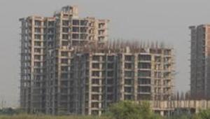The December-end deadline was set by Uttar Pradesh chief minister after he constituted the ministerial panel to look into homebuyers’ issues.(Burhaan Kinu/HT PHOTO) The December-end deadline was set by Uttar Pradesh chief minister after he constituted the ministerial panel to look into homebuyers’ issues.(Burhaan Kinu/HT PHOTO)