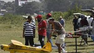 Currently, aeromodellers fly their aircraft at Mahalaxmi racecourse or Amby Valley near Lonavla.(HT File Photo) Currently, aeromodellers fly their aircraft at Mahalaxmi racecourse or Amby Valley near Lonavla.(HT File Photo)