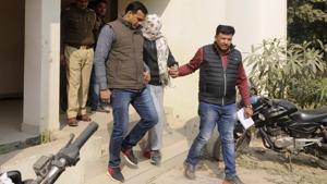 Before entering the Noida observation home, the boy hugged his father and went in without talking to him.(Sunil Ghosh/HT File Photo) Before entering the Noida observation home, the boy hugged his father and went in without talking to him.(Sunil Ghosh/HT File Photo)