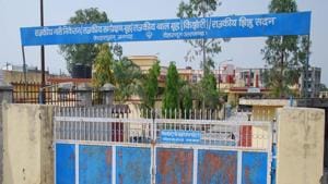 Five girls managed to escape from Kedarpuram-based Balika Niketan children’s home in Dehradun.(HT Photo) Five girls managed to escape from Kedarpuram-based Balika Niketan children’s home in Dehradun.(HT Photo)