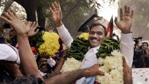 Former telecom minister A Raja being greeted by his supporters outside the Patiala House Courts in New Delhi after he was acquitted by a special court in the 2G scam case on Thursday.(PTI) Former telecom minister A Raja being greeted by his supporters outside the Patiala House Courts in New Delhi after he was acquitted by a special court in the 2G scam case on Thursday.(PTI)