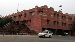 JNUSU president Geeta Kumari termed the move to make attendance compulsory at JNU “unreasonable” and “unnecessary”, especially for MPhil, PhD students when they did not have regular classes.(Hindustan Times) JNUSU president Geeta Kumari termed the move to make attendance compulsory at JNU “unreasonable” and “unnecessary”, especially for MPhil, PhD students when they did not have regular classes.(Hindustan Times)