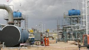The Congress also demanded a judicial inquiry into the high profile Barmer crude oil scam.(HT File Photo) The Congress also demanded a judicial inquiry into the high profile Barmer crude oil scam.(HT File Photo)