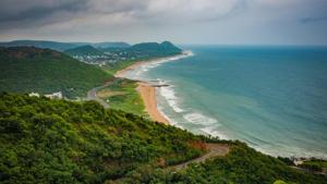 Visakhapatnam in Andhra Pradesh greets us with blowing winds from the Eastern Ghats and the smell of the ocean from the coast of Bay of Bengal.(Shutterstock) Visakhapatnam in Andhra Pradesh greets us with blowing winds from the Eastern Ghats and the smell of the ocean from the coast of Bay of Bengal.(Shutterstock)