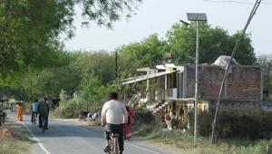 A solar streetlight without battery in Jayapur. The streetlights were installed in the first half of 2015 after Prime Minister Narendra Modi adopted the village.(HT photo) A solar streetlight without battery in Jayapur. The streetlights were installed in the first half of 2015 after Prime Minister Narendra Modi adopted the village.(HT photo)