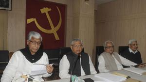 Chief minister of Tripura Manik Sarkar, Sitaram Yechury, Biman Bose and Prakash Karat during the three-day Central Committee meeting of the Communist Party of India (Marxist) in Kolkata, January 19, 2018(Samir Jana/HT PHOTO) Chief minister of Tripura Manik Sarkar, Sitaram Yechury, Biman Bose and Prakash Karat during the three-day Central Committee meeting of the Communist Party of India (Marxist) in Kolkata, January 19, 2018(Samir Jana/HT PHOTO)