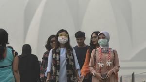 The study will be used to prepare local-level action plan to check pollution levels at the city’s foul air pockets.(Burhaan Kinu/HT File) The study will be used to prepare local-level action plan to check pollution levels at the city’s foul air pockets.(Burhaan Kinu/HT File)