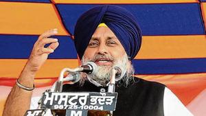 SAD president Sukhbir Singh Badal addressing a rally at Bhai Rupa village near Bathinda on Friday.(Sanjeev Kumar/HT) SAD president Sukhbir Singh Badal addressing a rally at Bhai Rupa village near Bathinda on Friday.(Sanjeev Kumar/HT)