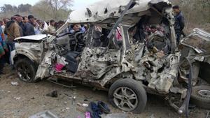 Mangle remains of the SUV of Congress district President Shankar Yadav who was killed on February 13(HT Photo) Mangle remains of the SUV of Congress district President Shankar Yadav who was killed on February 13(HT Photo)